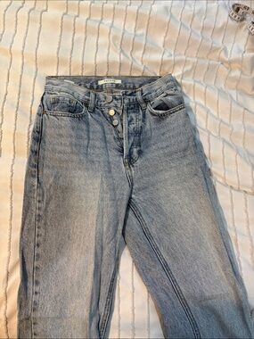 PacSun High-Rise Light Blue Button-Fly Mom Jeans